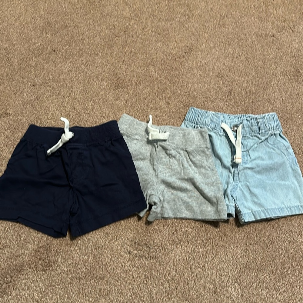 Carters 3-6month shorts